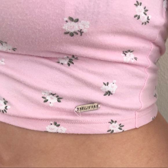 Hollister pink flowery synched cropped tank M - Picture 2 of 4
